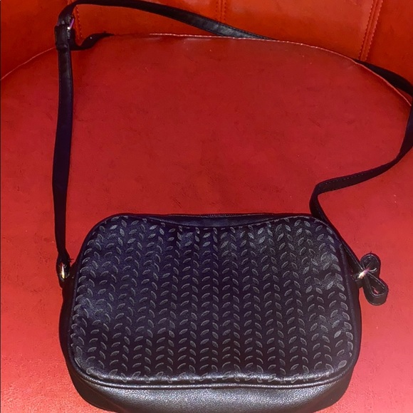Black side bag - Picture 2 of 2